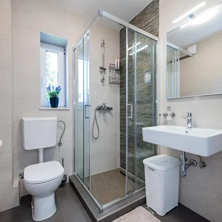 Chris's 2 Appartement