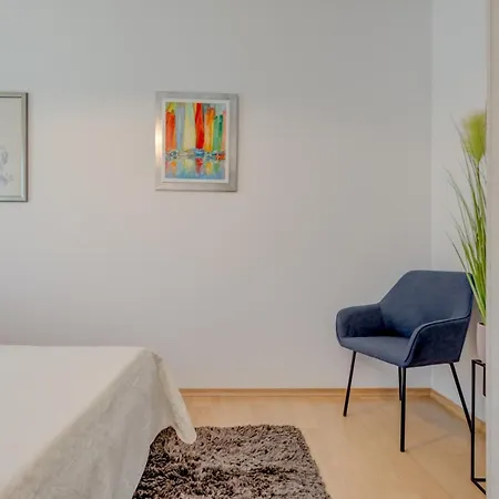 Chris's 2 Apartment Split